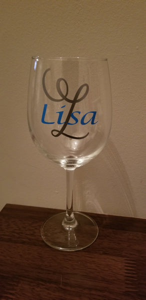 "Simply personal" wine glass